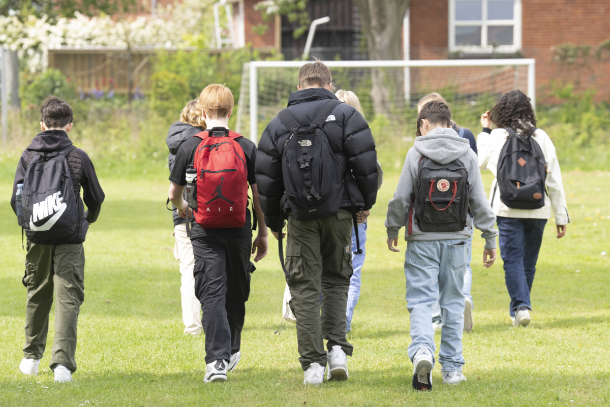 skole
