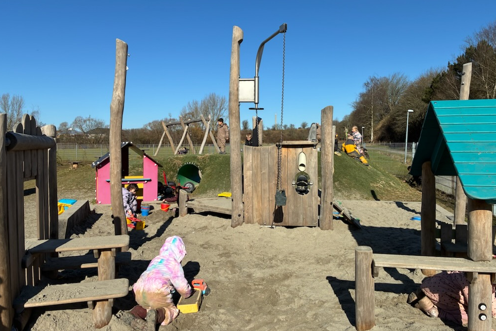 Leg på legepladsen